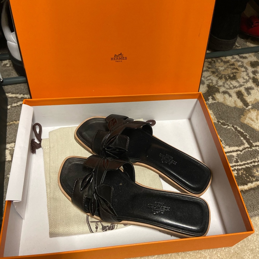 hermes slipper